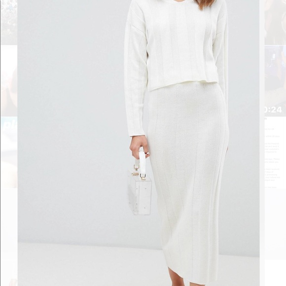 ASOS Dresses & Skirts - ASOS Off white Midi skirt in Wide Rib